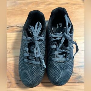 DSG, Speed Viper Girls Soccer Cleats, size 11k